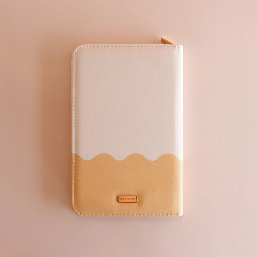 Caramel Ripple Travel Wallet