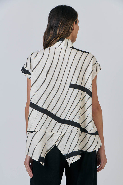 Asymmetrical Hem Linen Collared Top - Isobars
