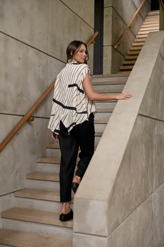 Asymmetrical Hem Linen Collared Top - Isobars
