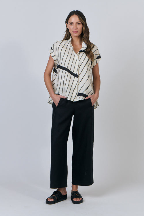 Asymmetrical Hem Linen Collared Top - Isobars