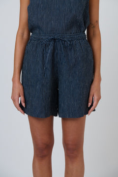 Linen Shorts - Streamlined