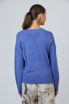 V Neck Knit - Lake Blue