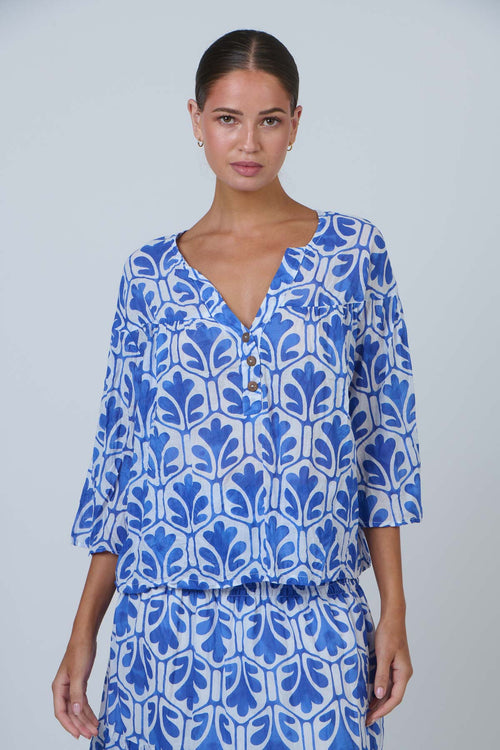 Crinkle Cotton V Neck Top