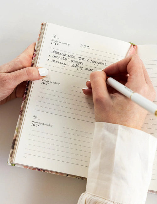 2025 Planner - Peony Linen
