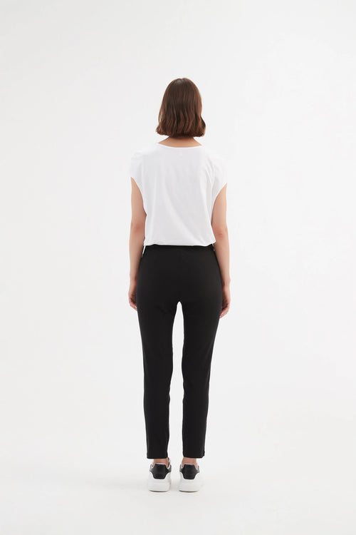 Straight Crop Pant - High Ankle
