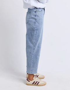 Ambrose Barrel Jean - Light Blue