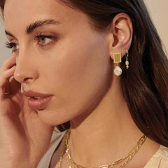 Aphrodite Small Pearl Earrings - Gold