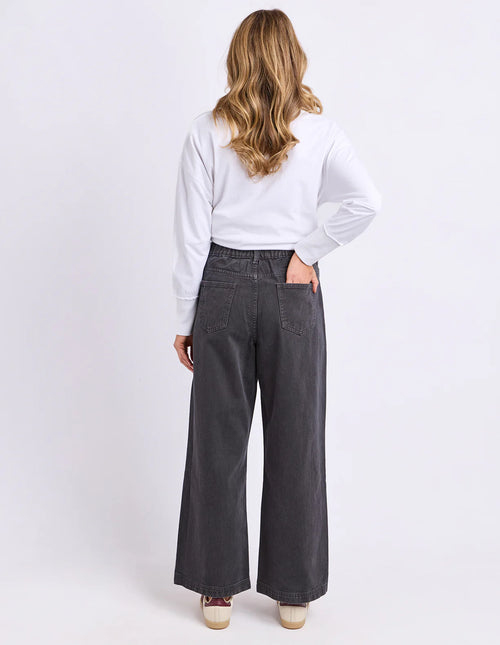 Zaria Pleat Jeans - Washed Black