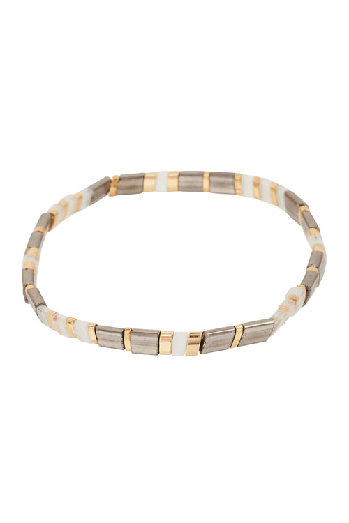 Aura Wristlet