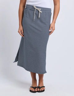 Travel Skirt - Navy Stripe