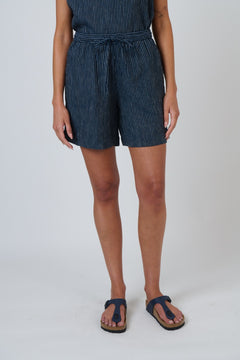 Linen Shorts - Streamlined