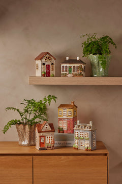 Fairleigh Cottage Tealight Holder