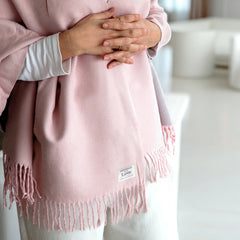 Demdaco Giving Wrap - Pink