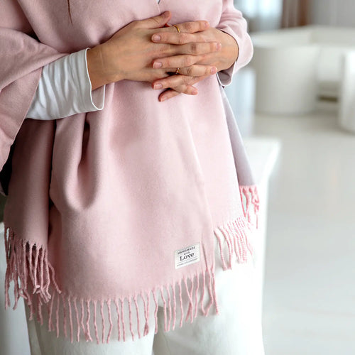 Demdaco Giving Wrap - Pink
