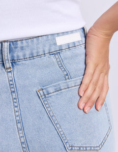 Balmy Short - Pale Blue Wash