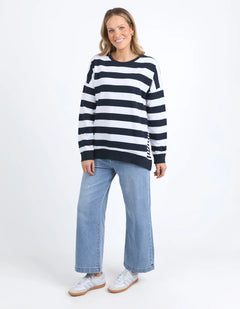 Mill Crew - Navy White
