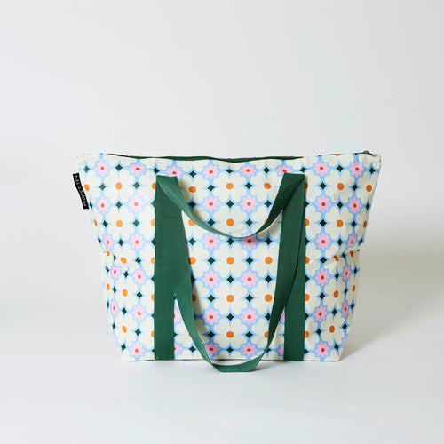 Zip Medium Tote - Spring