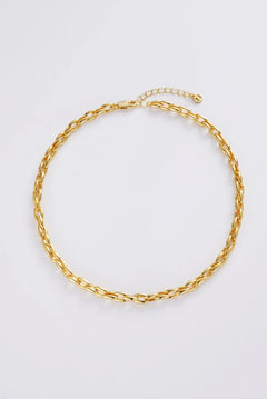Sarah Fine Necklace - Gold