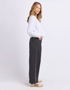 Zaria Pleat Jeans - Washed Black